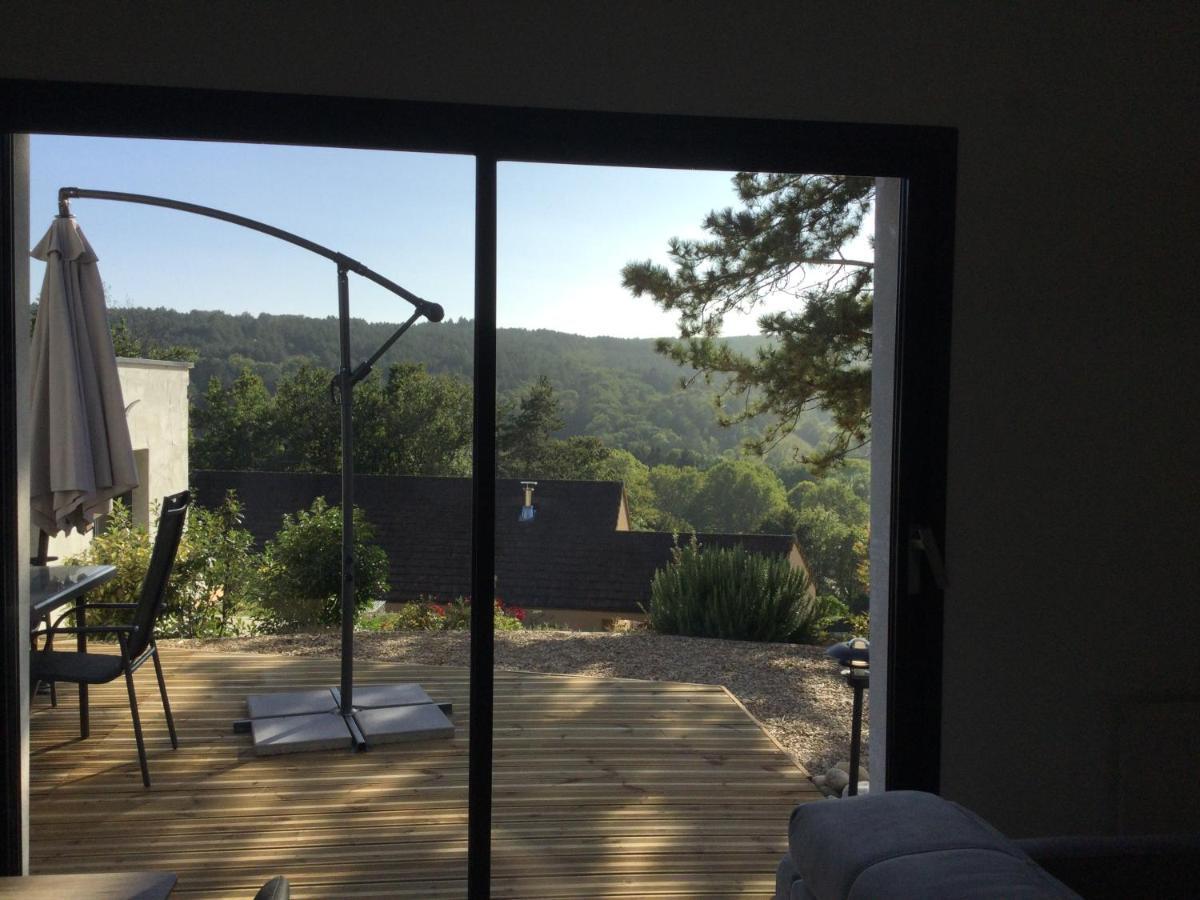 View Savigny-les-Beaune